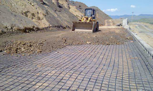 湖南陽光路邁新材料有限公司,土工格柵銷售,湖南波紋管